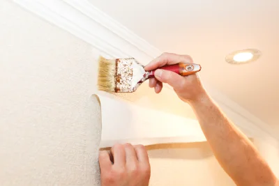 Pose de papier peint à Piney — revêtements muraux et toiles de verre